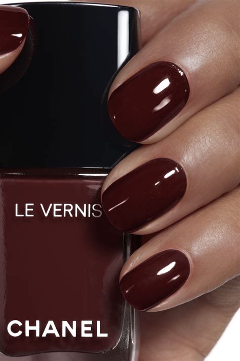 chanel le vernis longwear nail colour legerete|Chanel nail varnish boots.